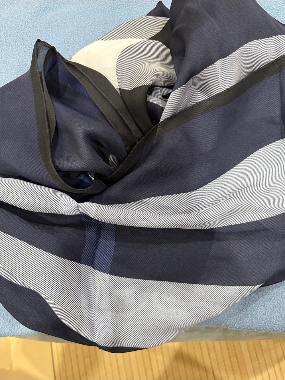 NWT. Burberry Mega Check Silk Scarf. - Picture 4 of 10